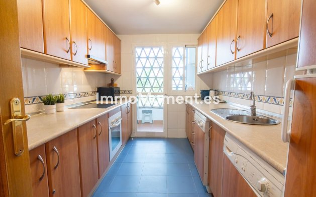 Wiederverkauf - Wohnung - Estepona  - Estepona Centro