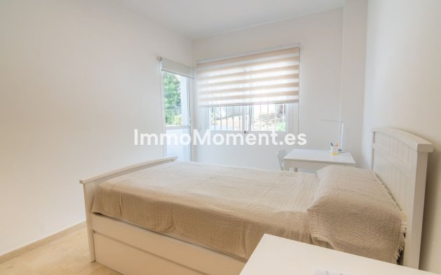 Wiederverkauf - Wohnung - Estepona  - Estepona Centro