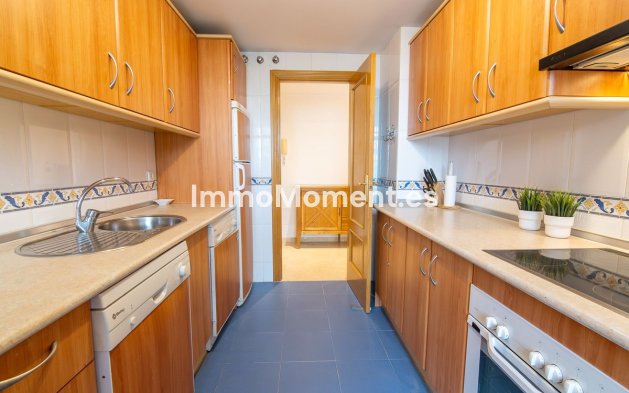 Wiederverkauf - Wohnung - Estepona  - Estepona Centro