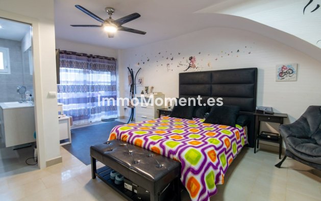 Revente - Maison mitoyenne - Estepona  - Estepona Centro