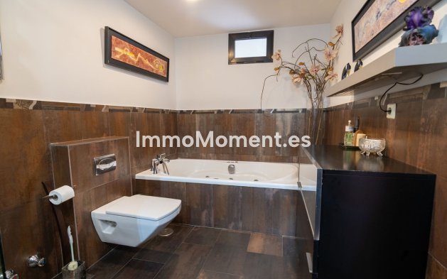 Revente - Maison mitoyenne - Estepona  - Estepona Centro