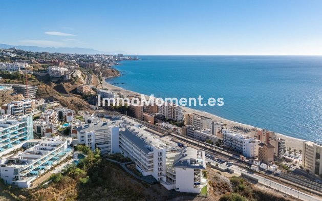 Resale - Apartment - Fuengirola - Carvajal