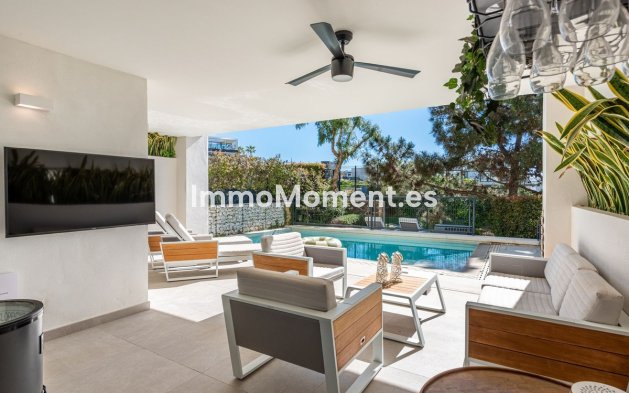 Bestaande woning - Geschakelde woning - Marbella - Cabopino