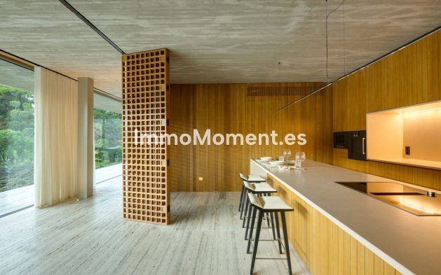 Resale - Villa - Benahavís - El Madroñal