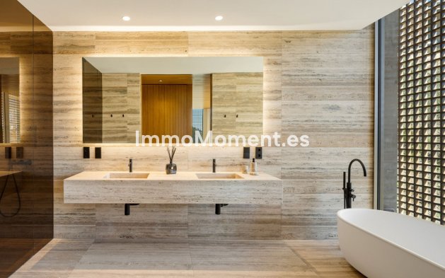 Resale - Villa - Benahavís - El Madroñal