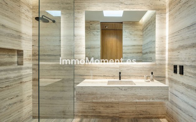 Resale - Villa - Benahavís - El Madroñal