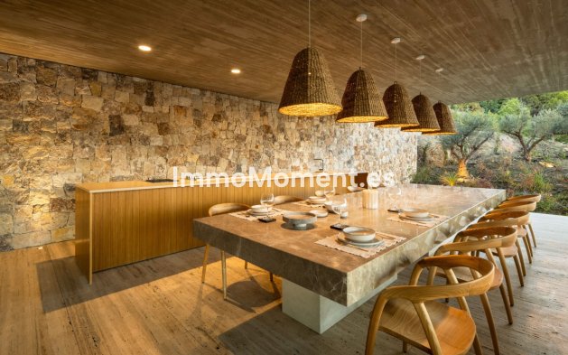 Resale - Villa - Benahavís - El Madroñal