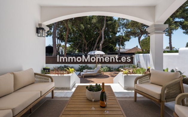 Resale - Villa - Marbella - Nueva Andalucía