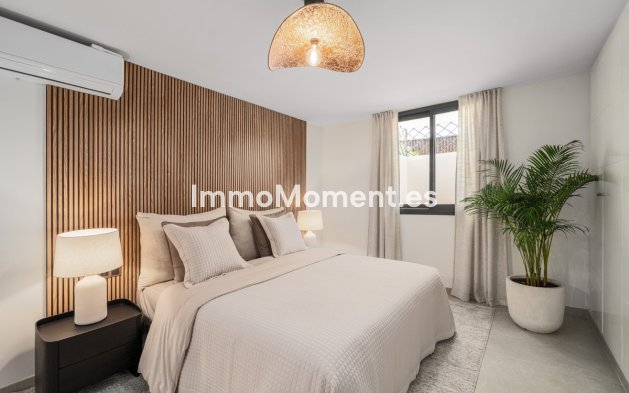 Resale - Villa - Marbella - Nueva Andalucía