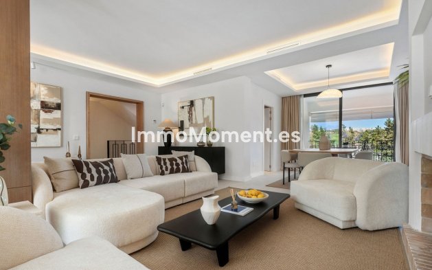 Bestaande woning - Geschakelde woning - Marbella - Nueva Andalucía