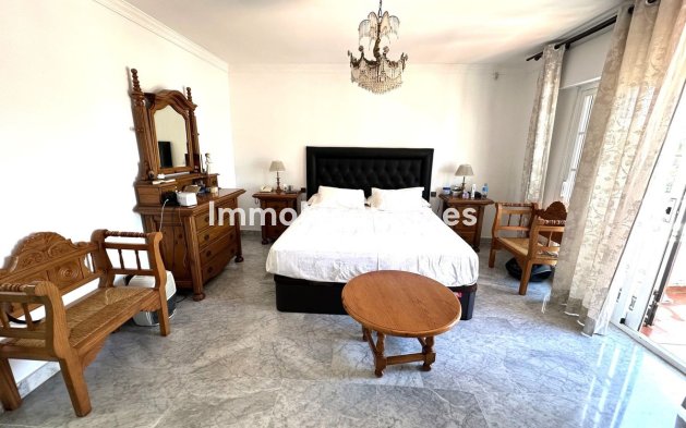 Wiederverkauf - Villa - Marbella - San Pedro de Alcántara