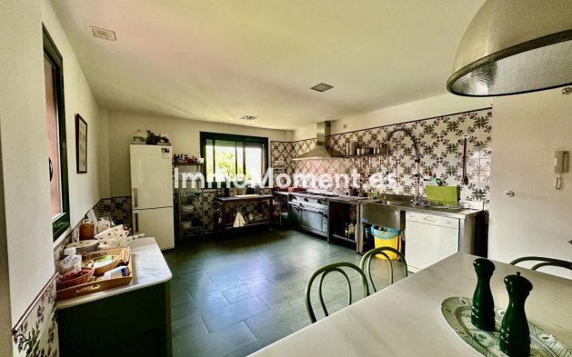 Wiederverkauf - Wohnung - Marbella - El Rosario