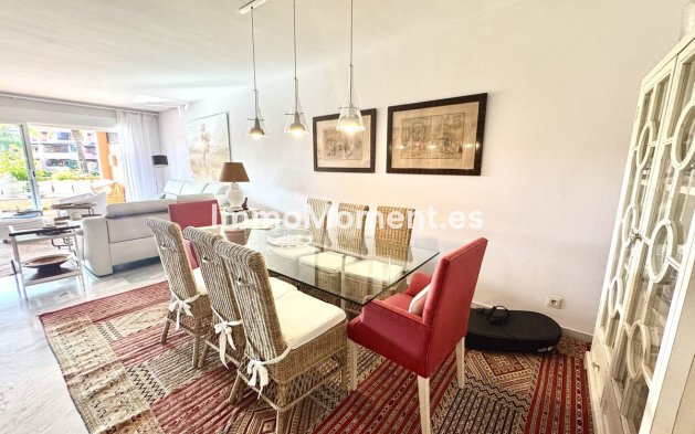 Resale - Apartment - Marbella - Guadalmina Baja