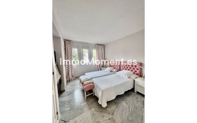 Resale - Apartment - Marbella - Guadalmina Baja