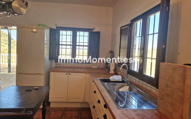 Revente - Maison de campagne - Intérieur                       - Pizarra