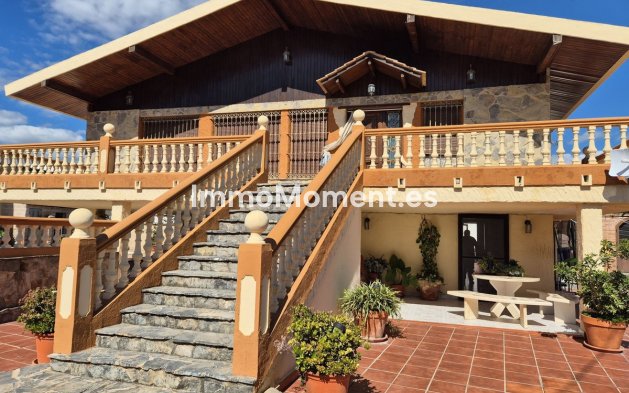 Revente - Maison de campagne - Intérieur                       - Coín