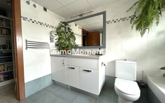 Reventa - Apartamento - Interior  - Alhaurín el Grande Centro