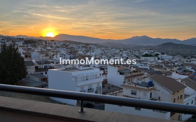 Reventa - Apartamento - Interior  - Alhaurín el Grande Centro