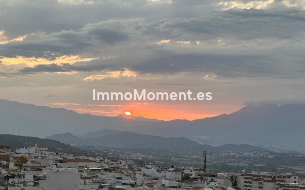 Reventa - Apartamento - Interior  - Alhaurín el Grande Centro