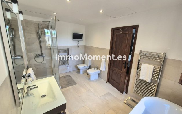 Revente - Villa - Intérieur                       - Coín