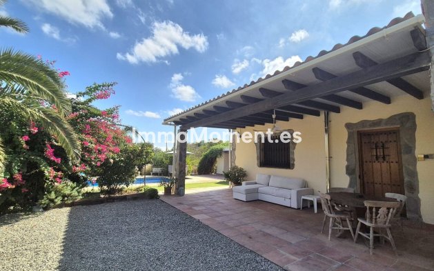 Revente - Villa - Intérieur                       - Coín