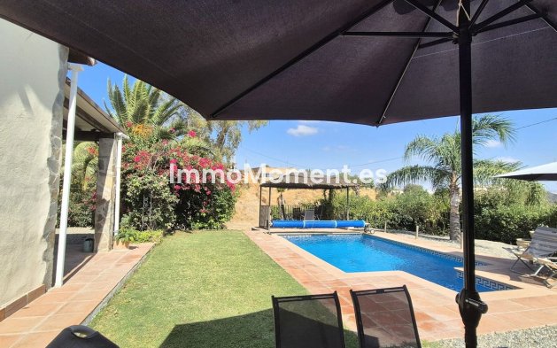 Revente - Villa - Intérieur                       - Coín