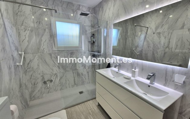 Revente - Villa - Intérieur                       - Coín