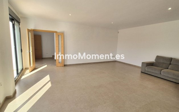 Revente - Villa - Intérieur                       - Coín