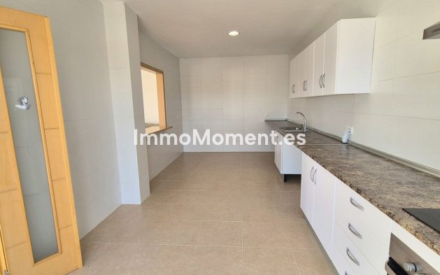 Revente - Villa - Intérieur                       - Coín