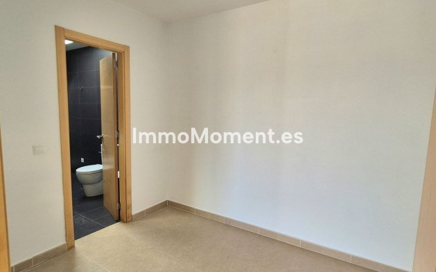 Revente - Villa - Intérieur                       - Coín