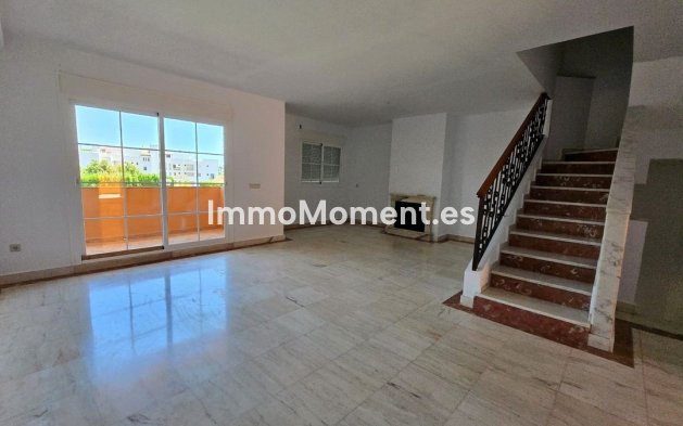 Resale - Townhouse - Mijas - La Cala de Mijas