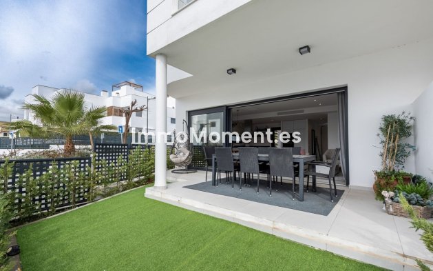 Resale - Townhouse - Estepona - Bel Air