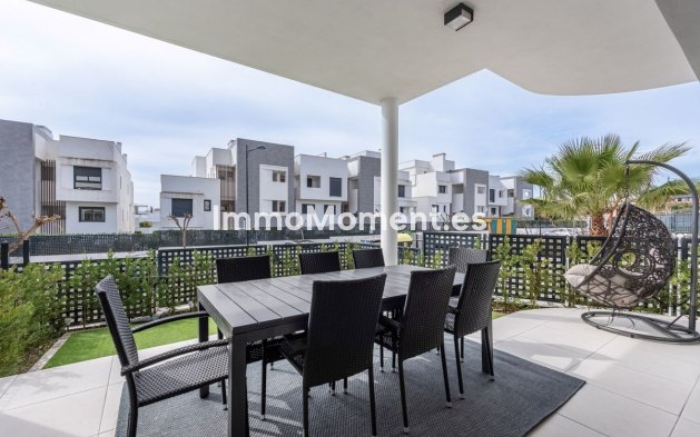 Resale - Townhouse - Estepona - Bel Air