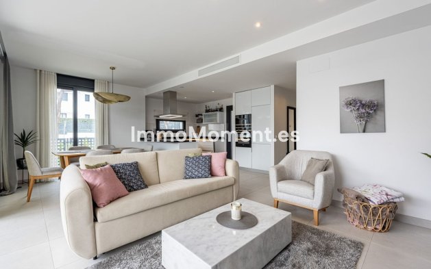 Resale - Townhouse - Estepona - Bel Air