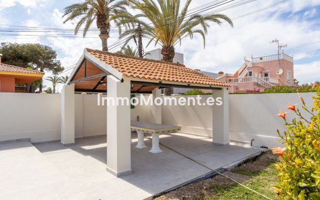Resale - Villa - Orihuela - Cabo Roig