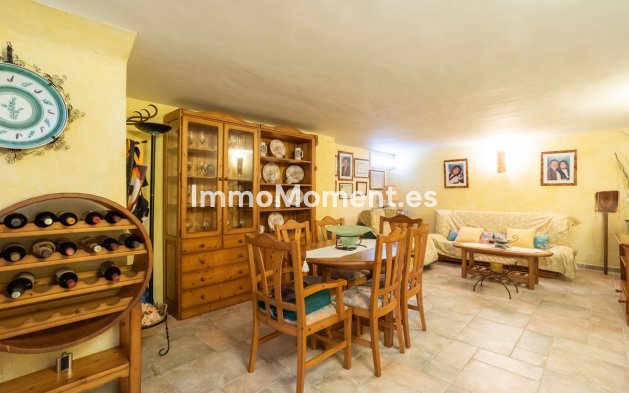 Resale - Villa - Cartagena - Playa Honda