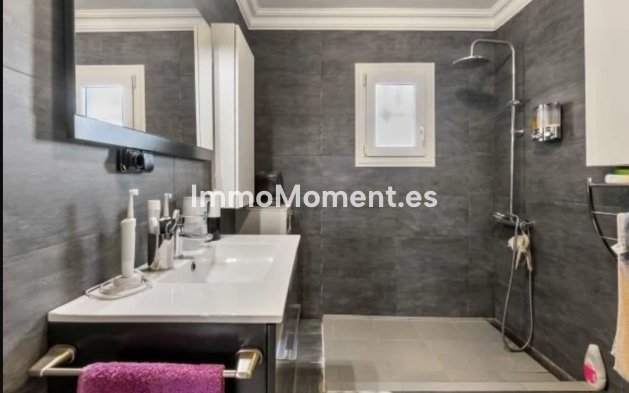 Revente - Maison mitoyenne - Torrevieja - Torrevieja Centro