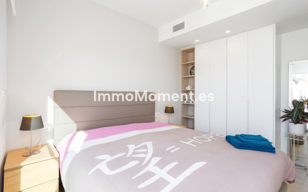 Resale - Apartment - Orihuela - Villamartin