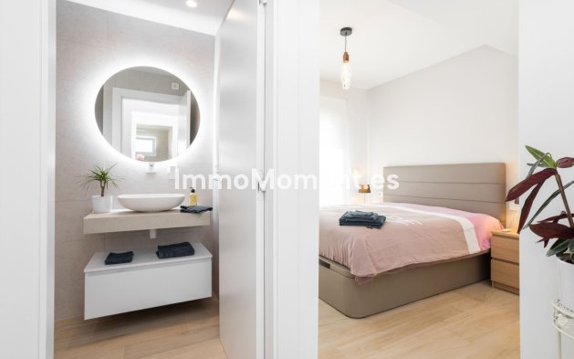 Resale - Apartment - Orihuela - Villamartin