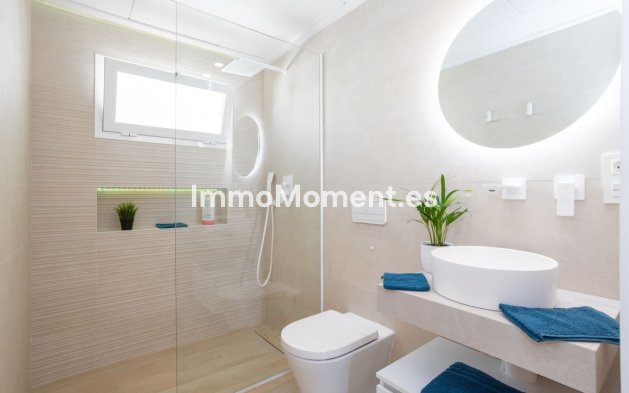 Resale - Apartment - Orihuela - Villamartin