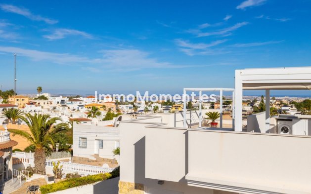 Resale - Apartment - Orihuela - Villamartin