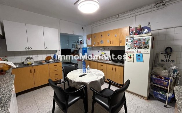 Resale - Villa - Lorca - Lorca Centro