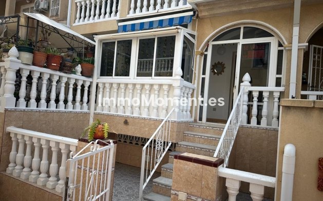 Wiederverkauf - Reihenhaus - Orihuela - Punta Prima