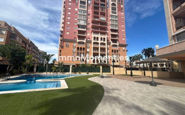 Wiederverkauf - Wohnung - Torrevieja - Torrevieja Centro