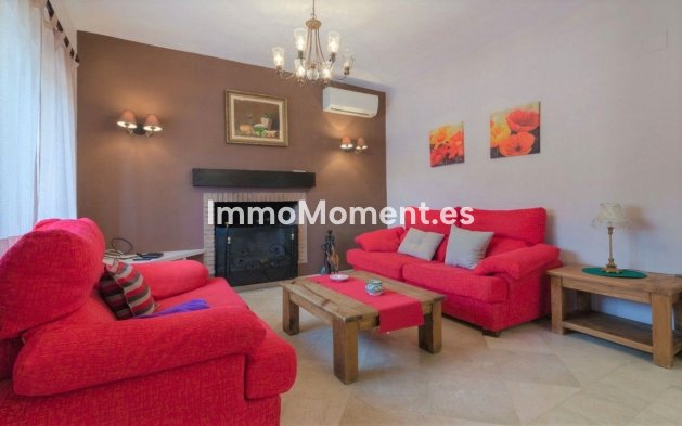 Resale - Country house - Estepona - Estepona Centro