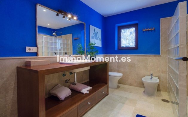 Resale - Country house - Estepona - Estepona Centro