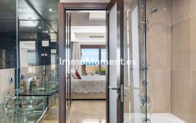 Revente - Appartement - Estepona  - Estepona Centro