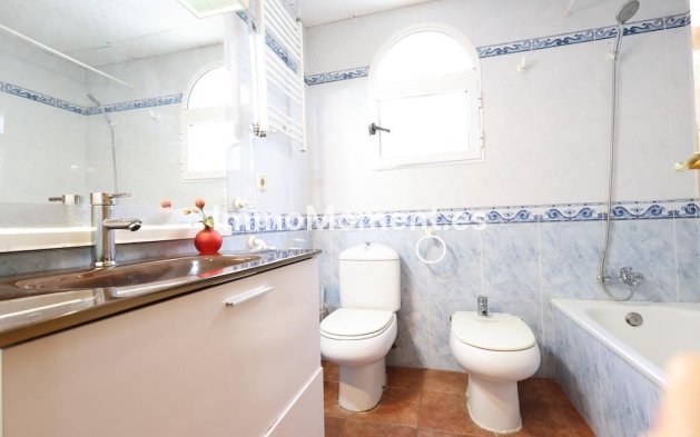 Wiederverkauf - Villa - Orihuela - Playa Flamenca