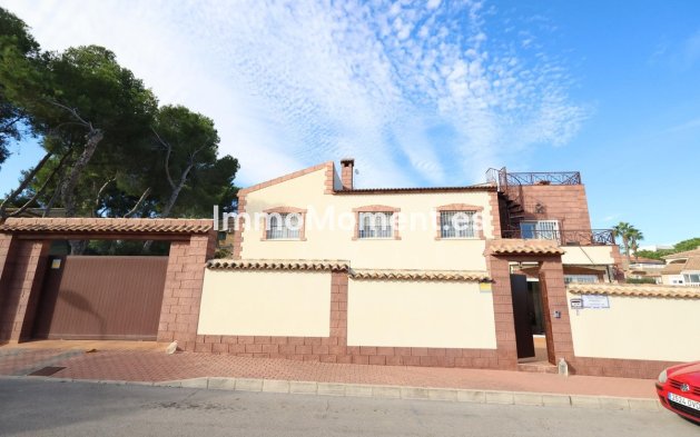 Bestaande woning - Villa - Torrevieja - Torrevieja Centro