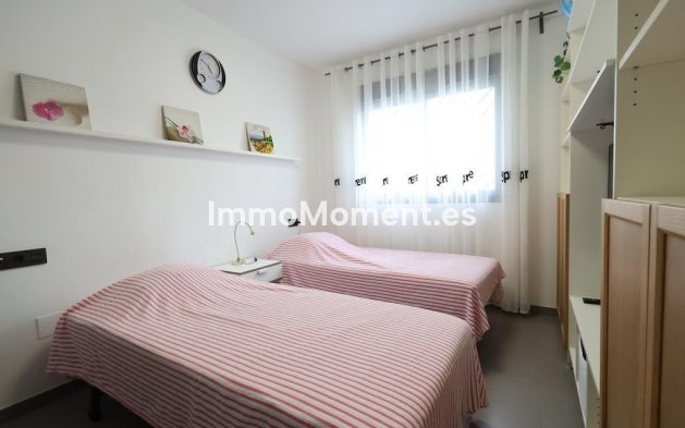 Wiederverkauf - Villa - Orihuela - La Zenia